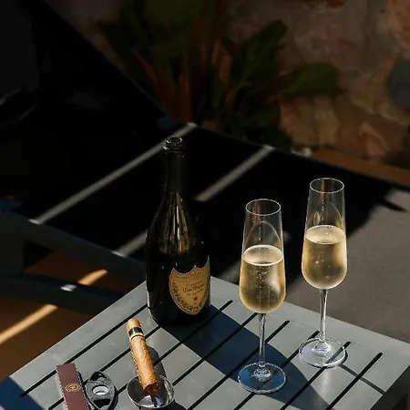 The Z Private Villa, Santorini Villa *