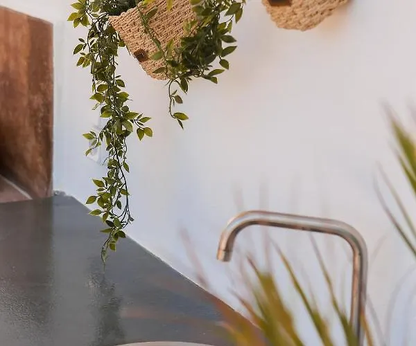 Вилла The Z Private Villa, Santorini Монолитос