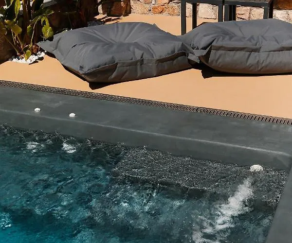 The Z Private Villa, Santorini * モノリソス