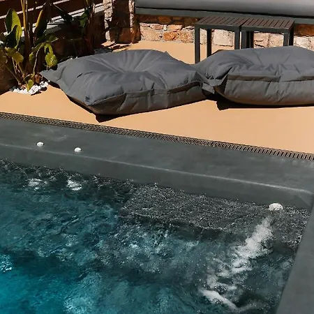 The Z Private Villa, Santorini * מונוליתוס